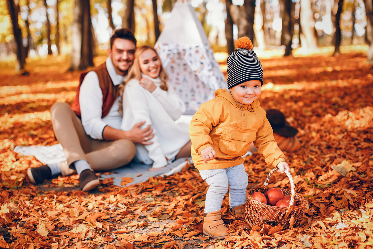 Come vestire i bambini in autunno - importanza della luce naturale