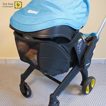 Simple Parenting Doona Infant Car Seat -  Accessorio opzionale - Borsa Snap-on Storage - Vista chiusa, agganciata sul retro dello schienale