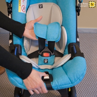 Simple Parenting Doona Infant Car Seat - Come allentare le cinture di sicurezza